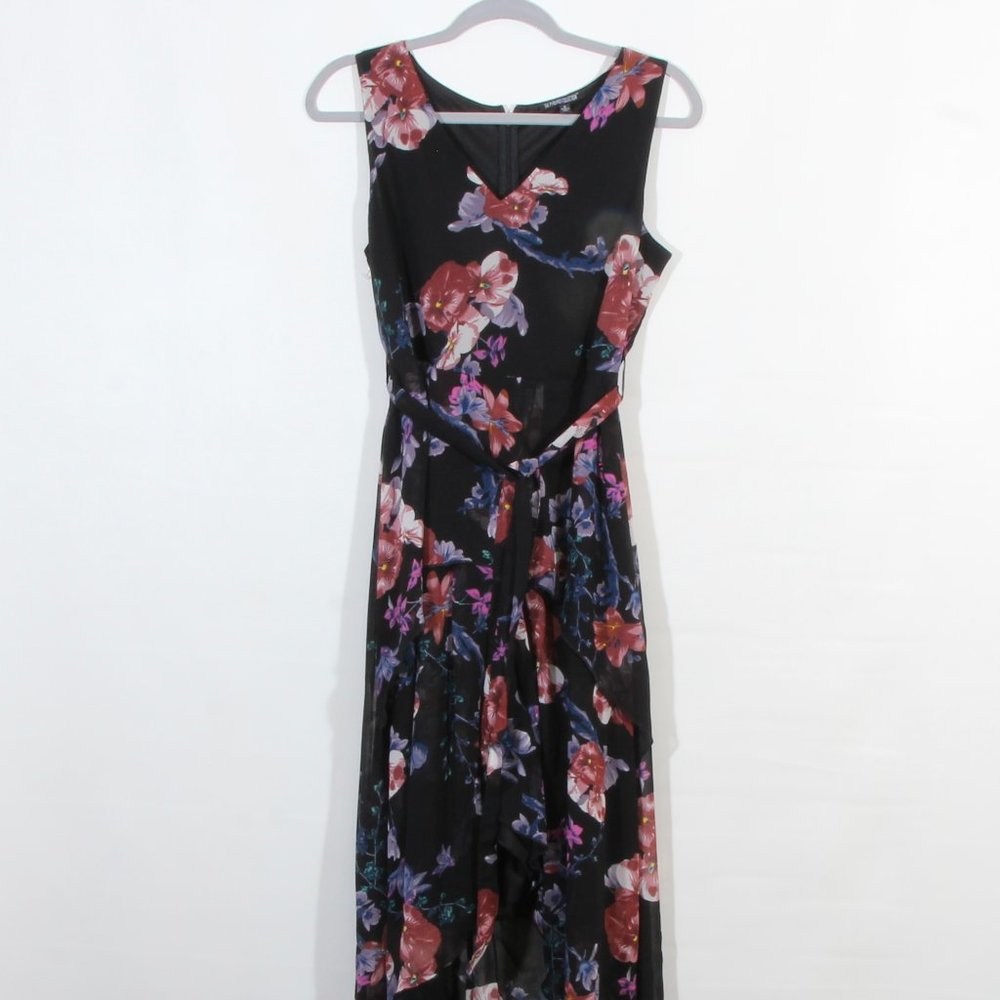 The Pyramid Collection Sleeveless Black Floral Tie Front Dress NWOT